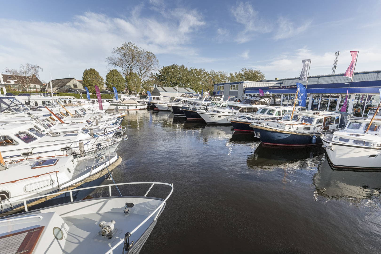 motorboot kopen sneek