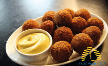 Ontdek de 3B’s van Boten, Bier en Bitterballen met Tornado Sailing